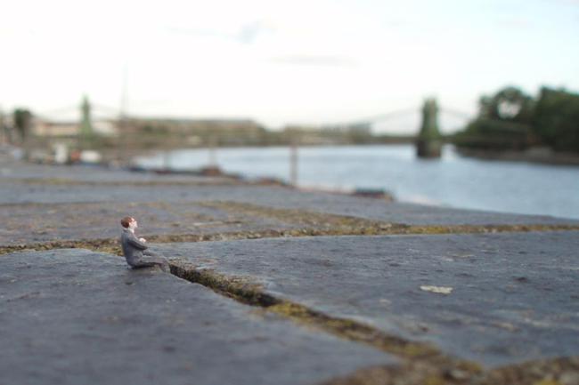 Street art of Slinkachu: Little People in the City