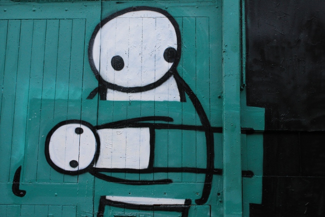 Stik street art in London, 'Art Thief'